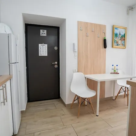 Modern & Comfortable Cismigiu Park - Pop4 Lejlighed Bukarest
