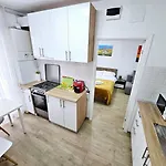 Apartment Modern & Comfortable Cismigiu Park - Pop4